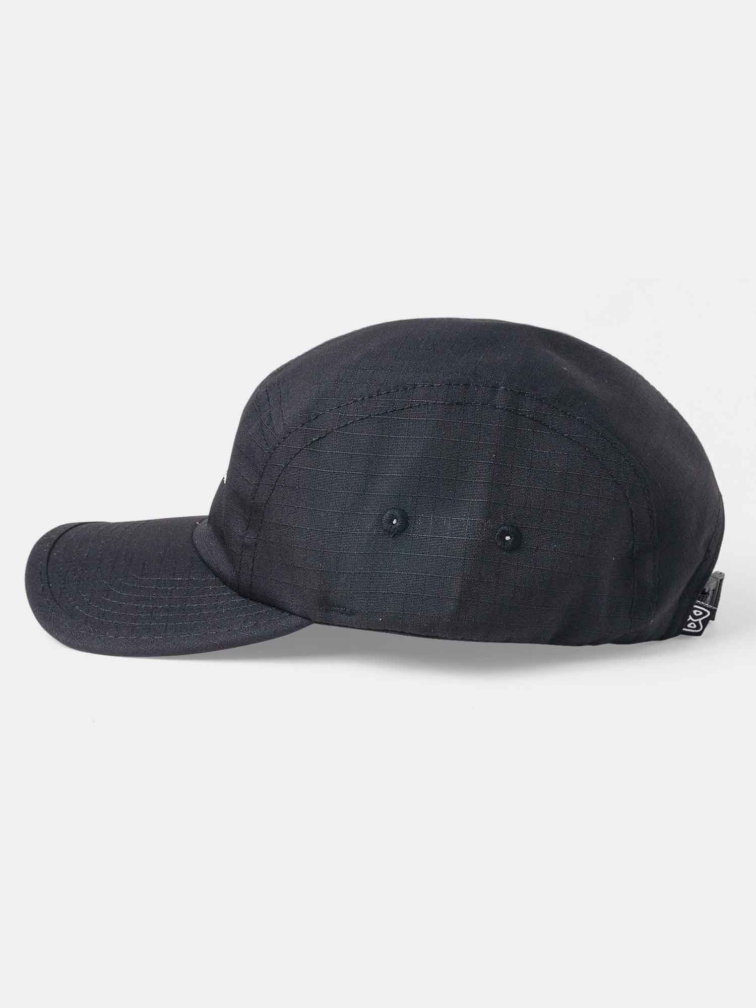 Bone-5-Panel-Future-Reticencias-Preto-Perfil