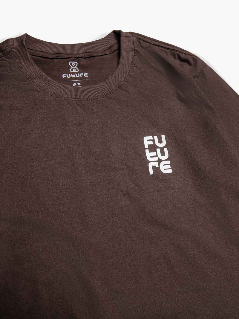 Camiseta-Future-Texturized-Marrom-Detalhe-Frente
